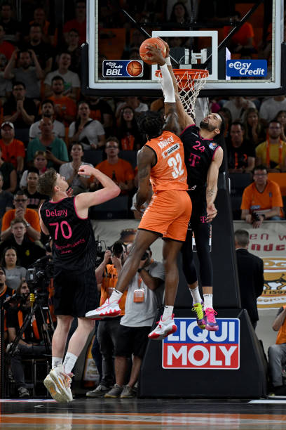 旧伤复发 旧伤复发