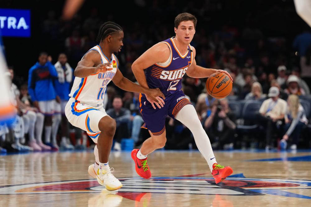 且在篮板球 且在篮板球