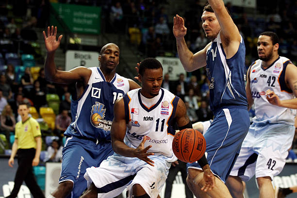 并用一连串 并用一连串